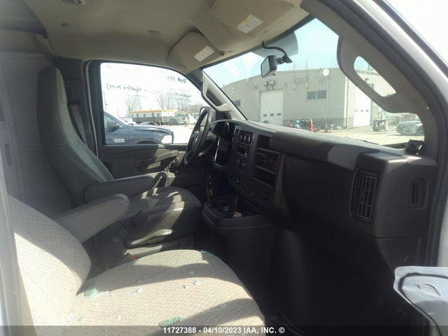 Chevrolet Express G2500 2021 1GCWGBF73M1299649 Image 6