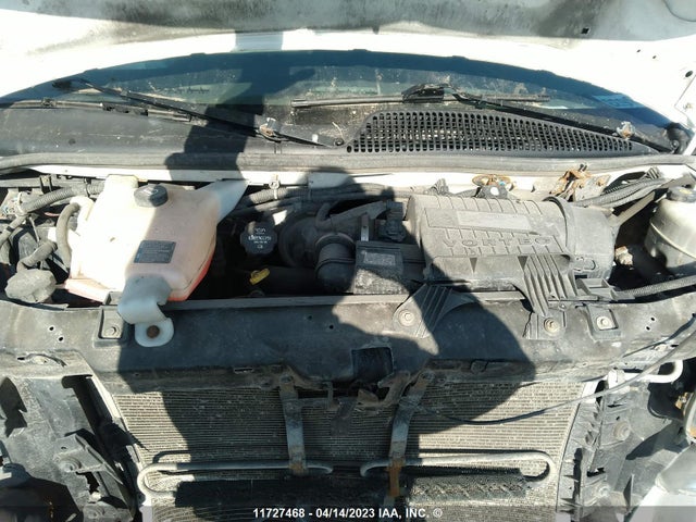 Chevrolet Express G2500 2016 1GCWGAFF5G1302220 Image 12