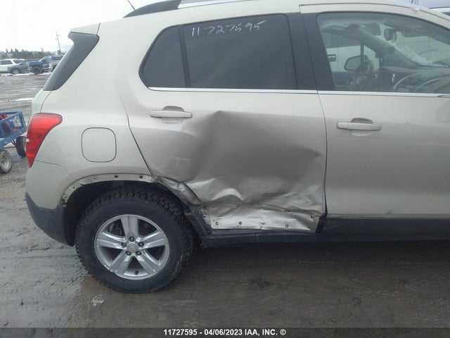Chevrolet TRAX 1LT 2016 3GNCJPSB7GL165808 Image 8