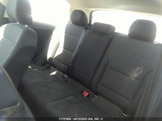 3VW917AUXFM022847 Volkswagen GOLF