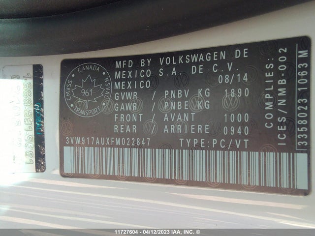 3VW917AUXFM022847 Volkswagen GOLF
