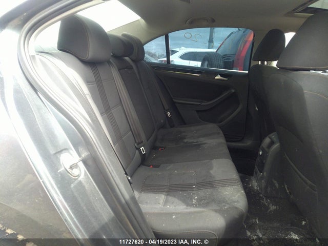 3VWDB7AJ7HM389043 Volkswagen JETTA SE