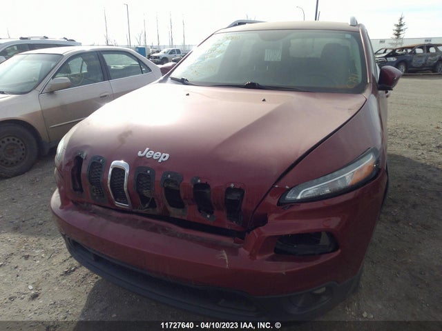 1C4PJLCB4FW607485 Jeep Cherokee Latitude