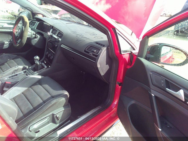 WVWWF7AU1JW099753 Volkswagen Golf R