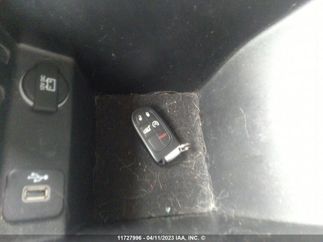1C4PJMCS2HD235200 Jeep Cherokee Latitude