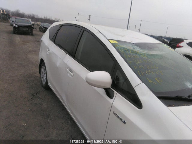 Toyota PRIUS V 2014 JTDZN3EU1E3326515 Image 7