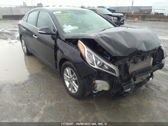 Hyundai SONATA SE 2017 5NPE24AF0HH483563 Image 1