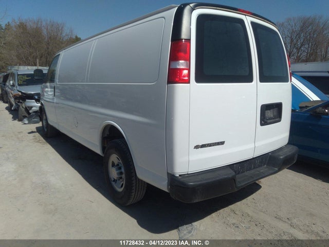 Chevrolet Express G2500 2020 1GCWGBFP4L1143215 Image 3