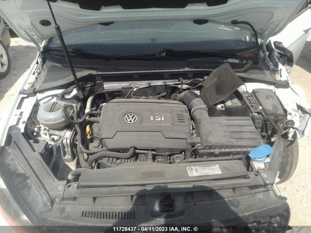 3VW4T7AU9HM013600 Volkswagen GTI S