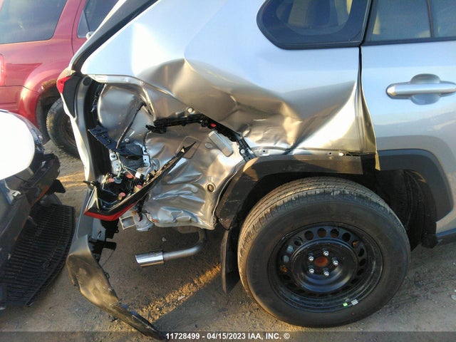 Toyota RAV4 2022 2T3Z1RFV7NW236336 Image 8