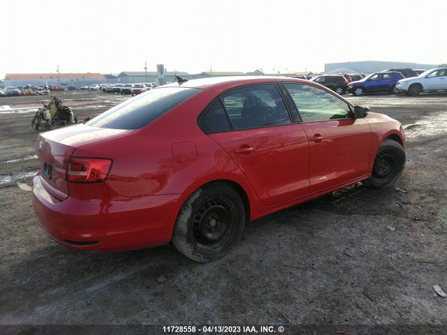 3VW2K7AJ1FM239000 Volkswagen JETTA S