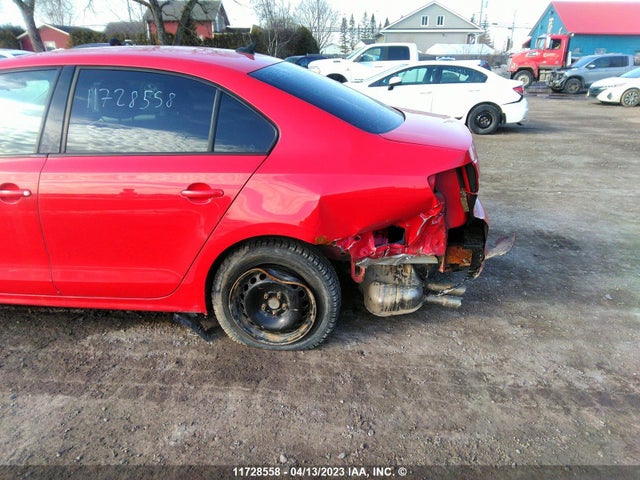3VW2K7AJ1FM239000 Volkswagen JETTA S
