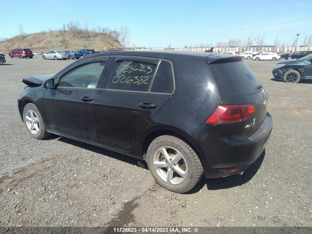 3VW217AU8GM026382 Volkswagen GOLF