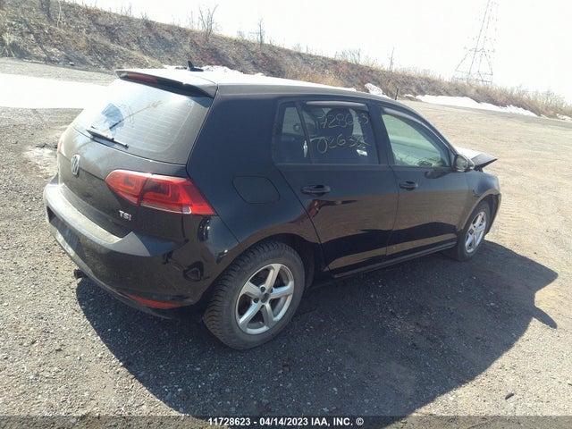 3VW217AU8GM026382 Volkswagen GOLF