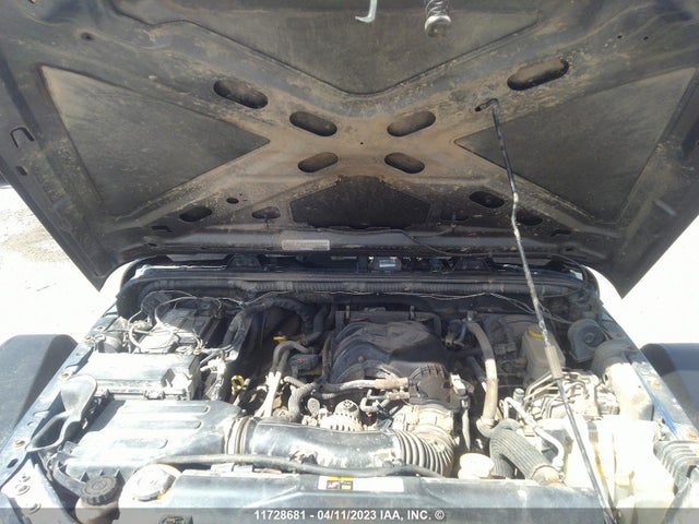 1C4BJWDG9FL533486 Jeep Wrangler Unlimited Sport