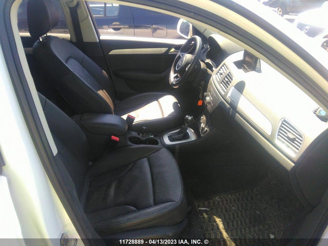 WA1ECCFS0HR012285 Audi Q3 PREMIUM