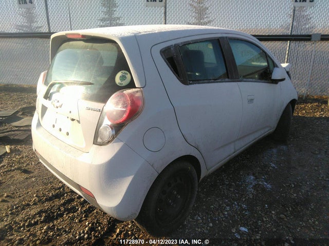 Chevrolet SPARK 1LT 2014 KL8CD6S95EC492796 Image 4