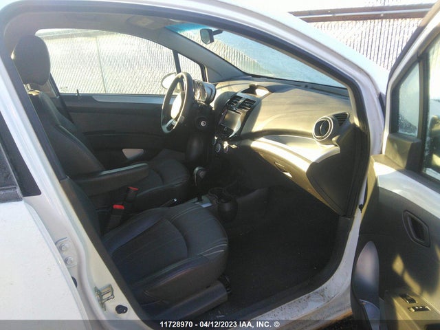 Chevrolet SPARK 1LT 2014 KL8CD6S95EC492796 Image 5