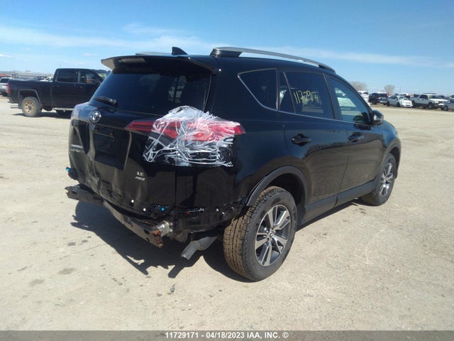 Toyota RAV4 LE 2018 2T3BFREV8JW811008 Image 4