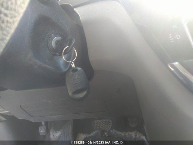 Toyota SIENNA LE 2015 5TDKK3DC6FS622763 Image 3