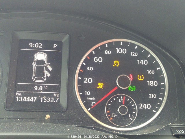 WVGJV7AX5GW530896 Volkswagen TIGUAN