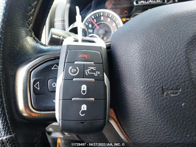 1C6SRFVT8MN627825 RAM 1500 Sport