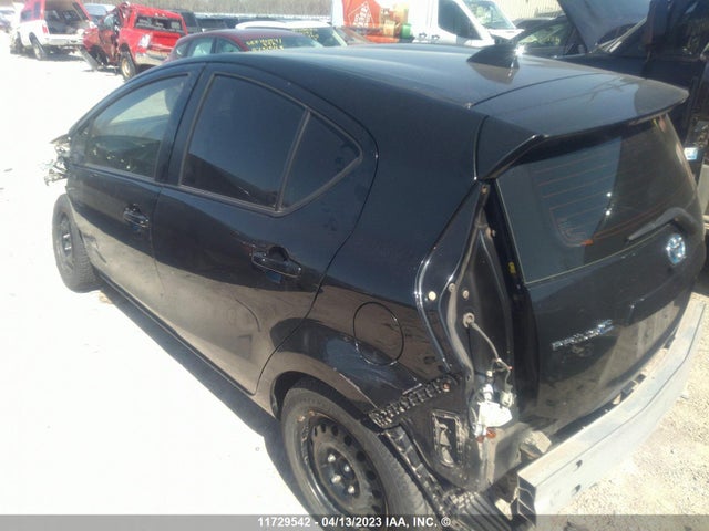 Toyota PRIUS C 2015 JTDKDTB39F1577134 Image 5