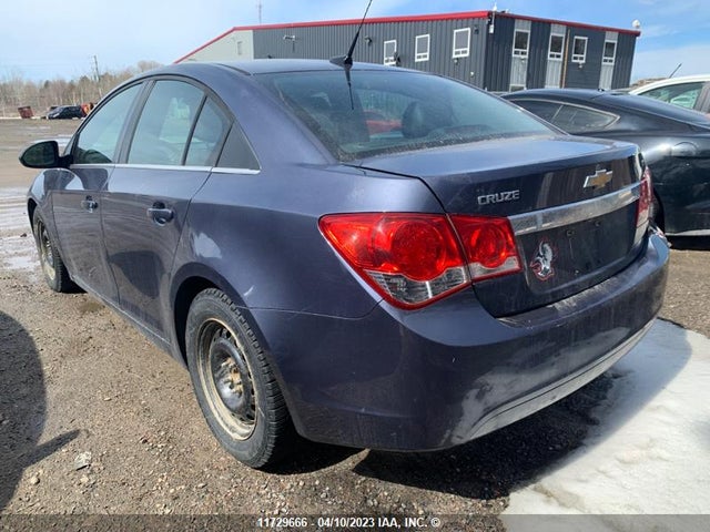 Chevrolet CRUZE LT 2014 1G1PE5SB5E7167246 Image 3
