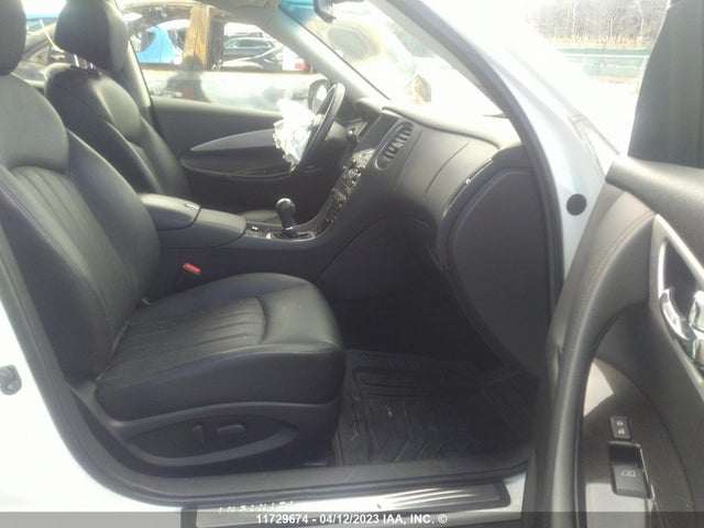 JN1BJ0RRXHM411937 Infiniti QX50