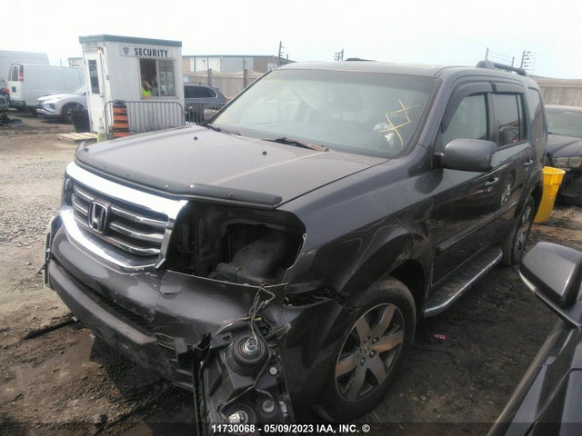 Honda Pilot Touring 2015 5FNYF4H98FB506438 Image 2