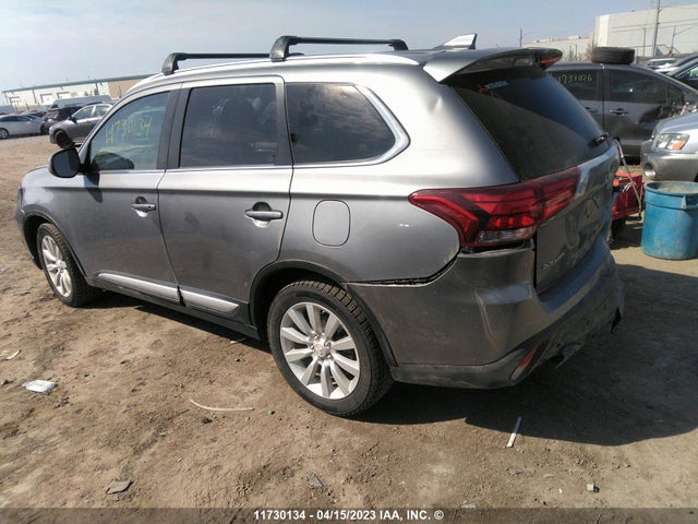 JA4AZ2A38LJ600160 Mitsubishi Outlander Es