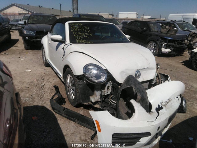 2018 3VW5DAAT6JM517937 main image