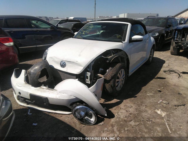 Volkswagen Beetle S/se/coast 2018 3VW5DAAT6JM517937 Image 2