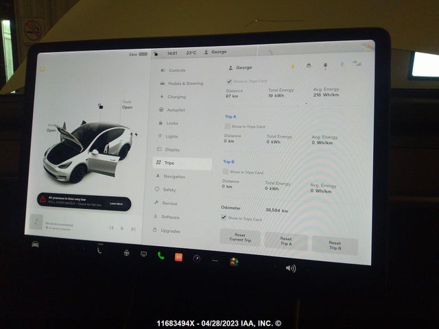 Tesla Model Y 2021 5YJYGDED1MF120107 Image 9