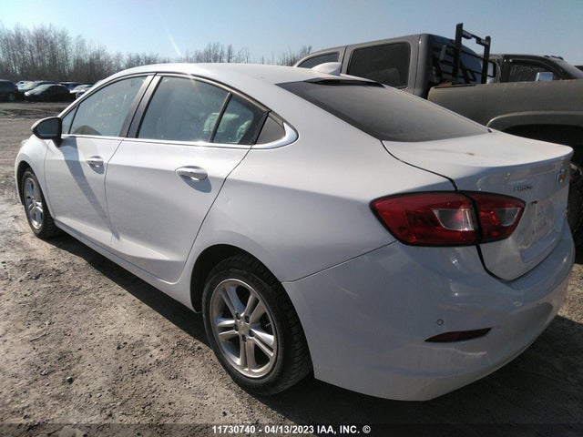 Chevrolet CRUZE LT 2018 1G1BE5SM0J7172201 Image 3