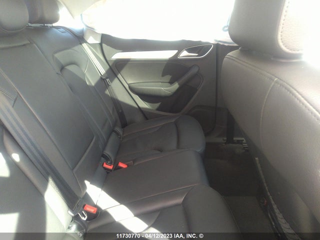 WA1BCCFS9HR011574 Audi Q3 PREMIUM