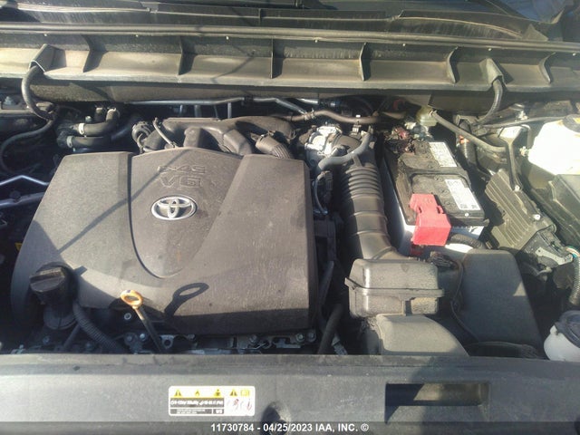 Toyota Highlander Platinum 2021 5TDFZRBH6MS150088 Image 11