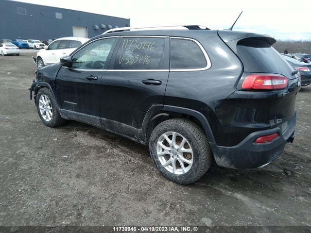 1C4PJLCS2FW535296 Jeep Cherokee Latitude