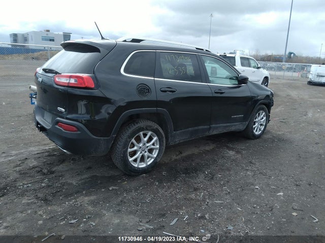 1C4PJLCS2FW535296 Jeep Cherokee Latitude