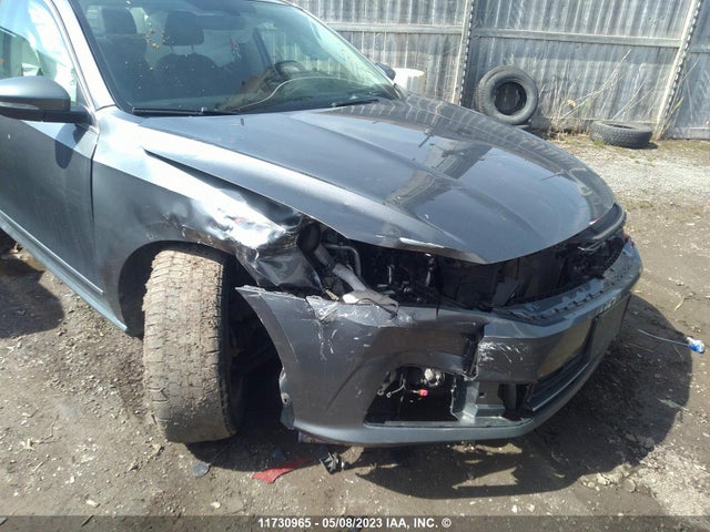 1VWBS7A35GC066439 Volkswagen PASSAT SE