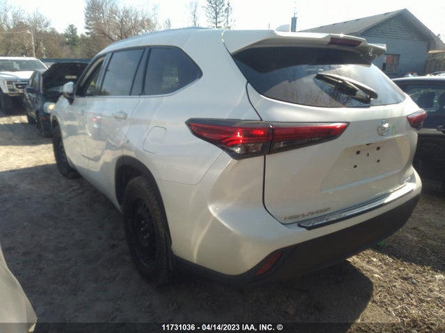Toyota Highlander Xle 2021 5TDGZRBH0MS136367 Image 3