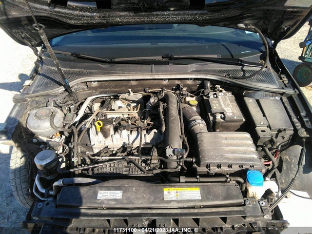 3VWW57AU4MM013100 Volkswagen GOLF