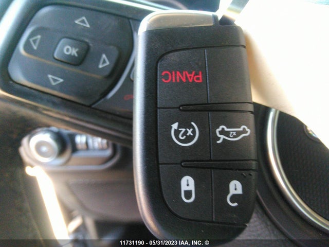 1C4HJXDGXNW251242 Jeep Wrangler Unlimited Sport