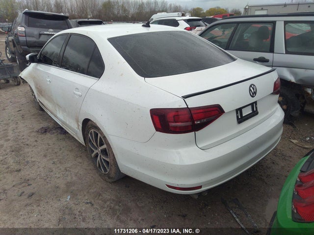 3VWB67AJ8GM268032 Volkswagen JETTA SE
