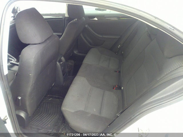 3VWB67AJ8GM268032 Volkswagen JETTA SE