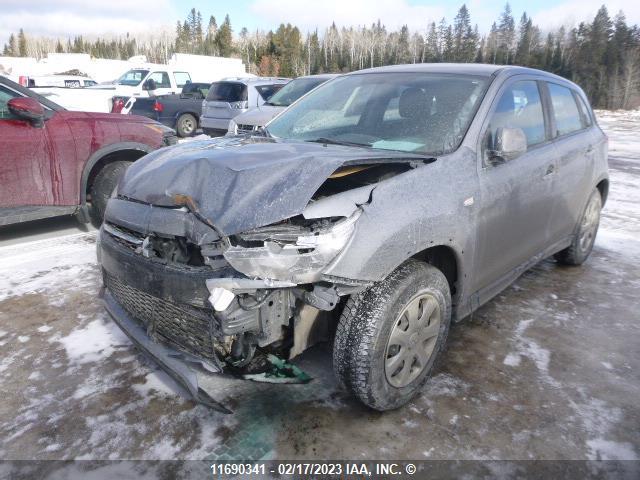 JA4AH3AUXJU601758 Mitsubishi RVR