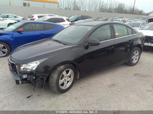 Chevrolet CRUZE LT 2014 1G1PE5SB1E7102328 Image 2