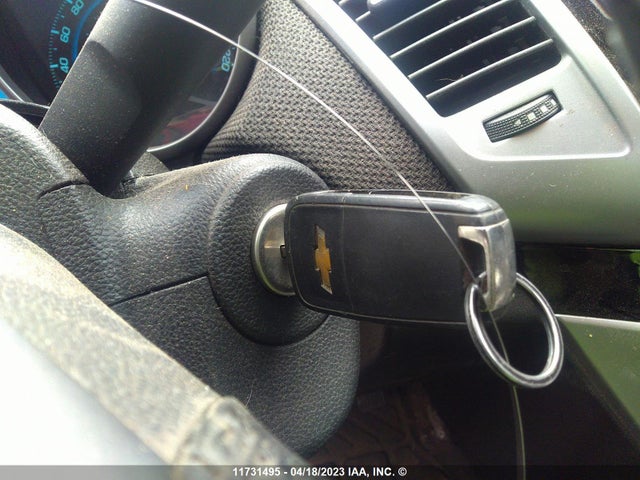 Chevrolet Cruze 2014 1G1PC5SB1E7356045 Image 3