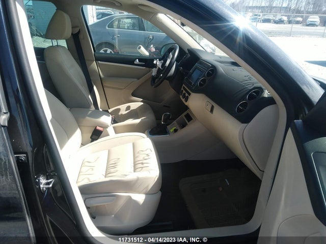 WVGJV7AX0GW547623 Volkswagen Tiguan Comfortline/highline