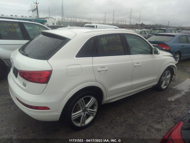 WA1JCCFSXJR020740 Audi Q3 Premium Plus